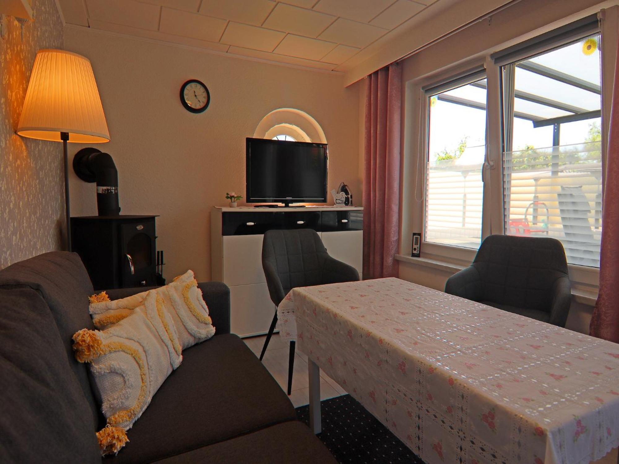 Serene Bungalow In Neubukow With Garden 외부 사진